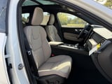 2026 Volvo XC60 - Preview 8