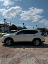 2017 Nissan Rogue - Preview 4