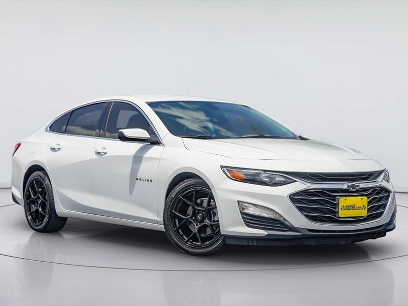 2021 Chevrolet Malibu - Image 1