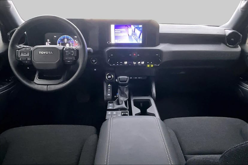 2024 Toyota Land Cruiser - Image 2