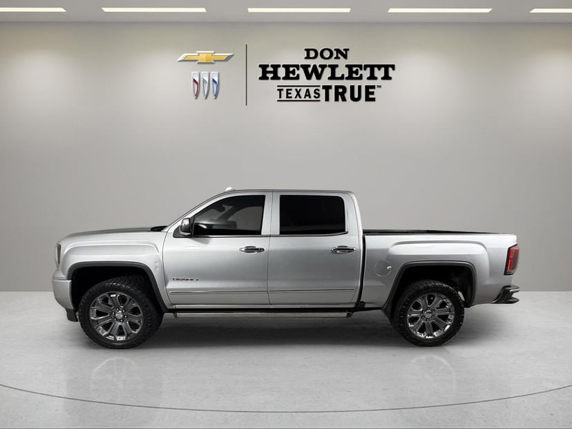2018 GMC Sierra - Image 2