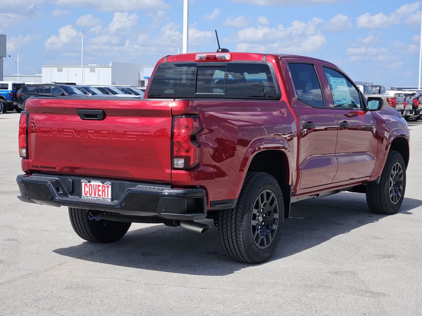 2026 Chevrolet Colorado - Image 3