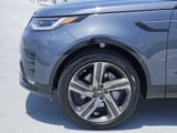 2026 Land Rover Discovery - Preview 9