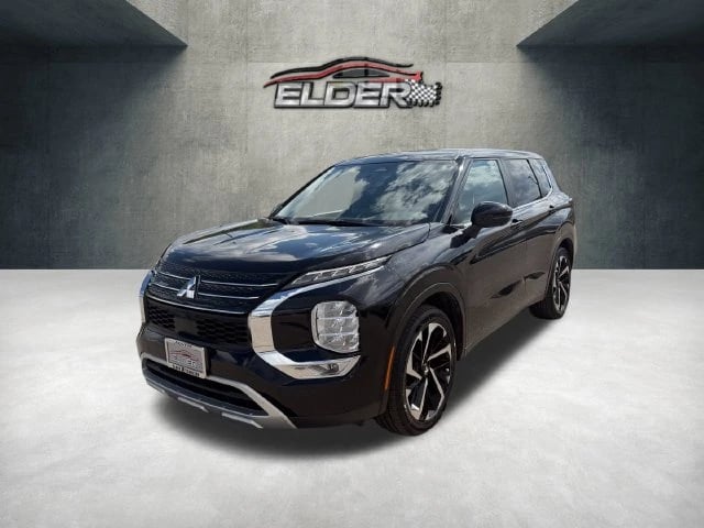 2026 Mitsubishi Outlander - Image 1