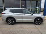 2022 Mitsubishi Outlander - Preview 5