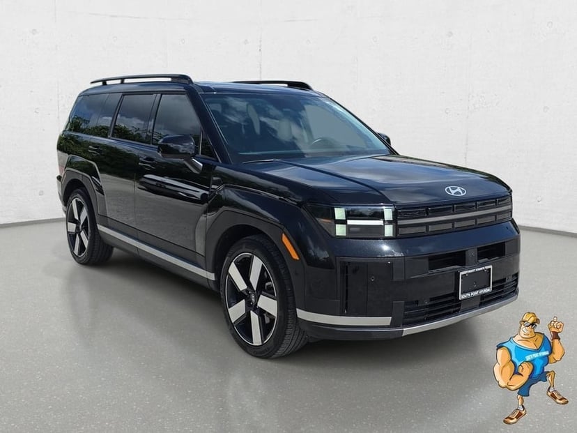2025 Hyundai Santa Fe - Image 2