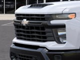2026 Chevrolet Silverado - Preview 13