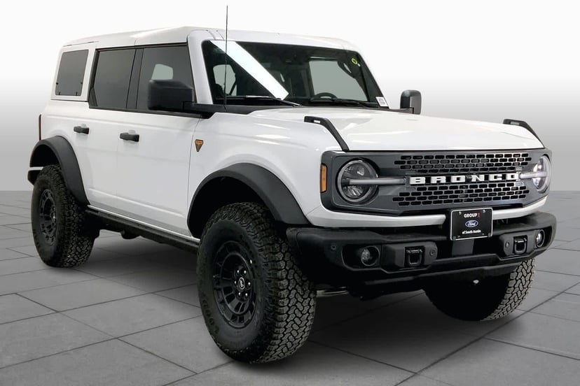 2026 Ford Bronco - Image 2