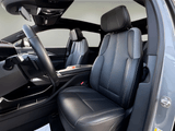 2024 Cadillac Lyriq - Preview 8