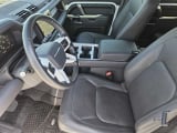 2025 Land Rover Defender - Preview 11