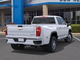 2026 Chevrolet Silverado 3500 HD - Preview 4