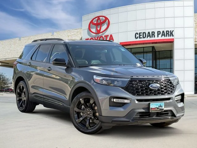 2023 Ford Explorer - Image 1