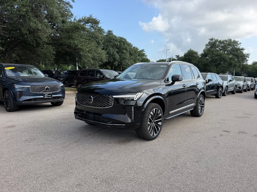 2026 Volvo XC90 - Image 1