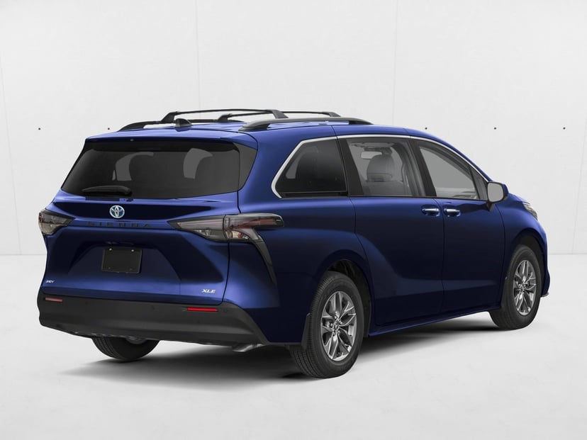 2026 Toyota Sienna - Image 1