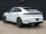 2026 Porsche Cayenne - Preview 3