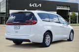2022 Chrysler Pacifica - Preview 5