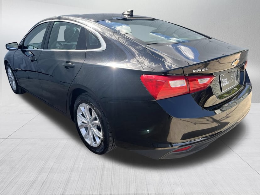 2024 Chevrolet Malibu - Image 3