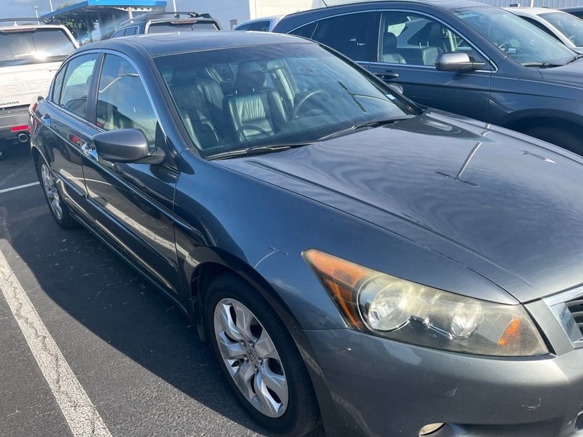 2008 Honda Accord - Image 2