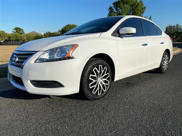2014 Nissan Sentra - Image 1