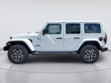 2026 Jeep Wrangler - Preview 2