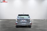 2012 Toyota prius-v - Preview 10