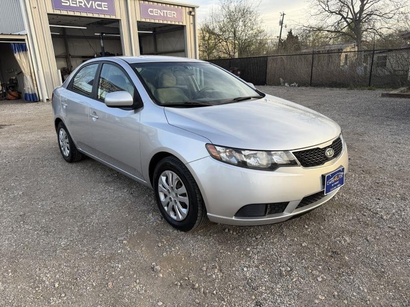 2012 Kia Forte - Image 1