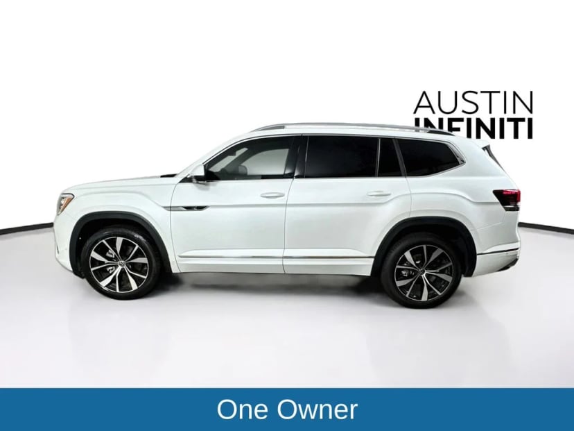 2025 Volkswagen Atlas - Image 2