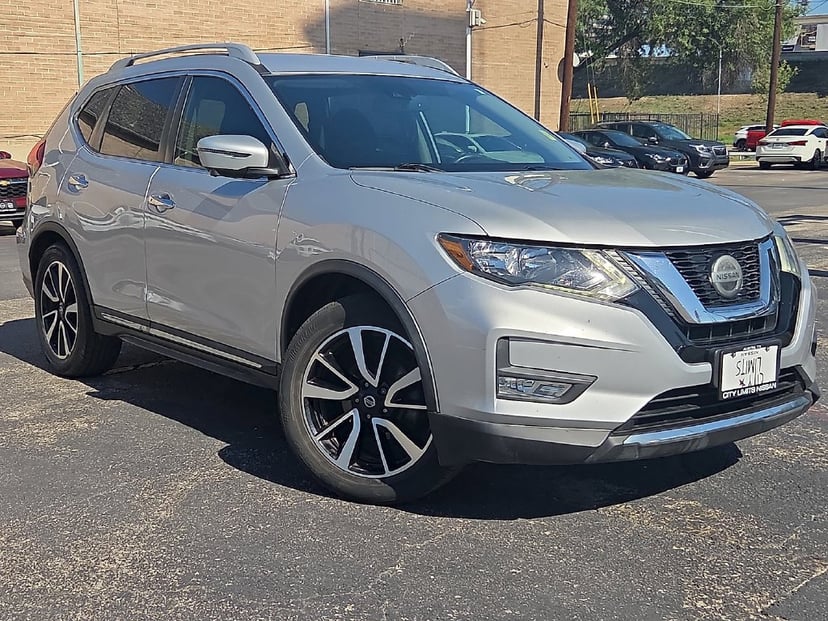 2019 Nissan Rogue - Image 1