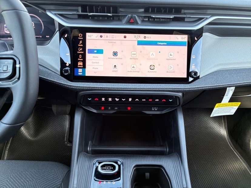 2026 Jeep Cherokee - Image 2