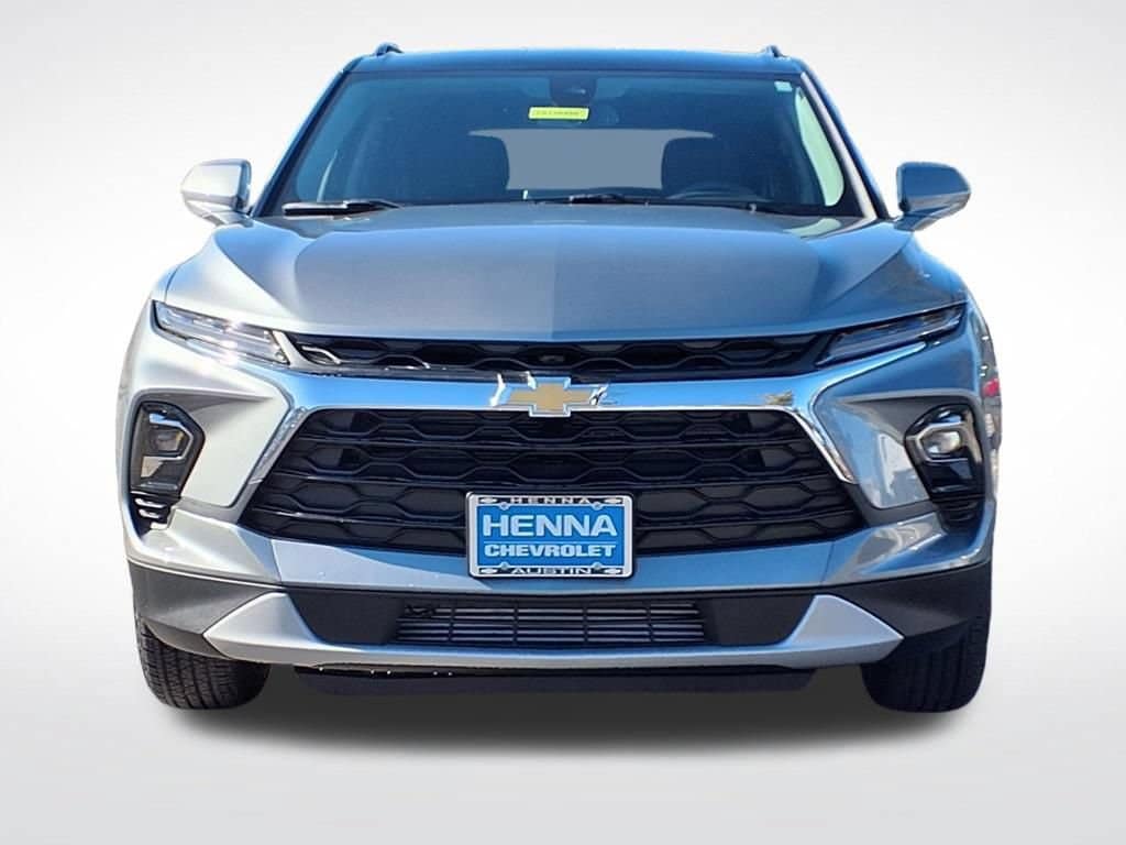 2026 Chevrolet Blazer - Image 3