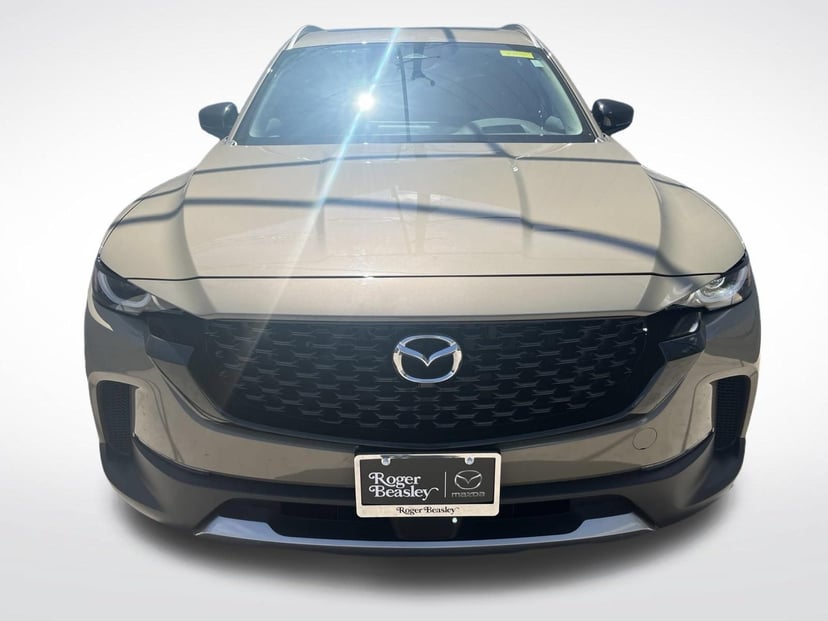 2025 Mazda CX-50 - Image 2
