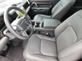 2026 Land Rover Defender - Preview 12