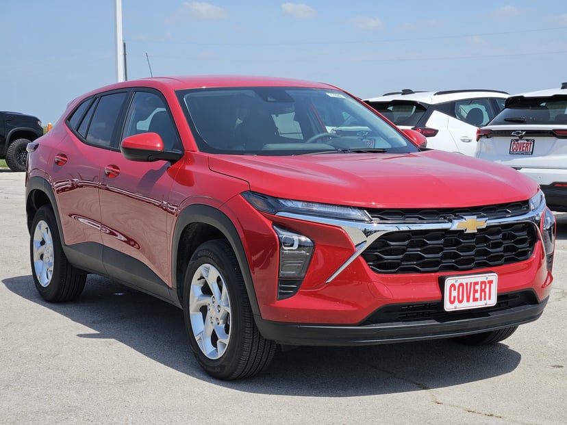 2026 Chevrolet Trax - Image 2
