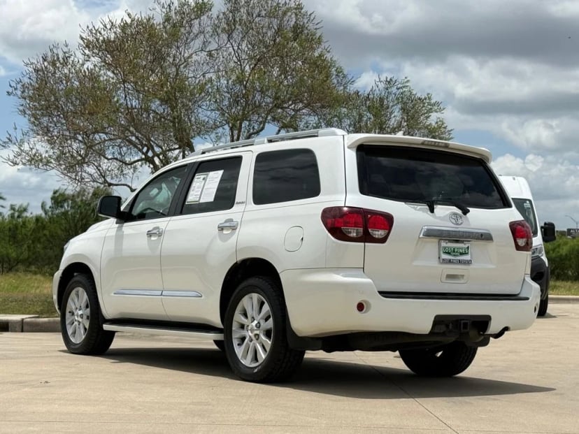 2018 Toyota Sequoia - Image 2