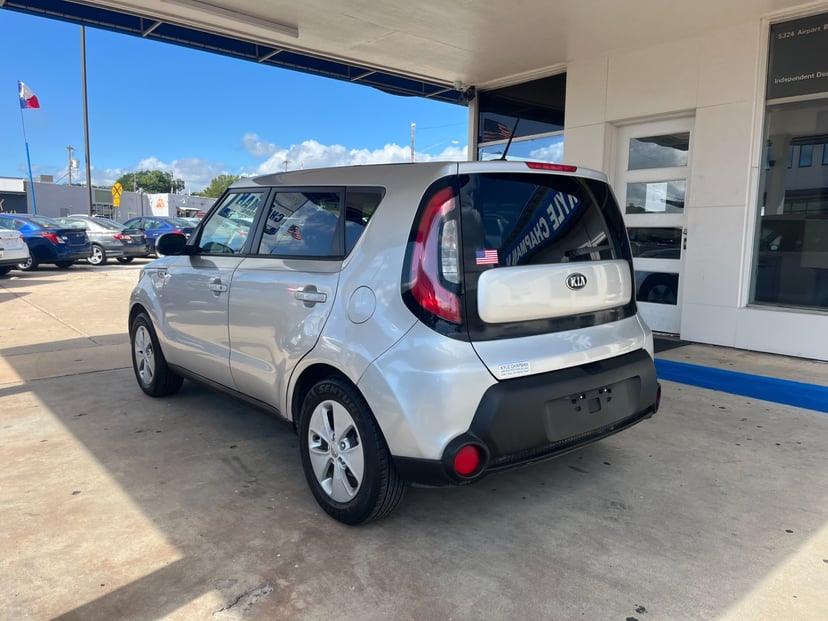2015 Kia Soul - Image 3
