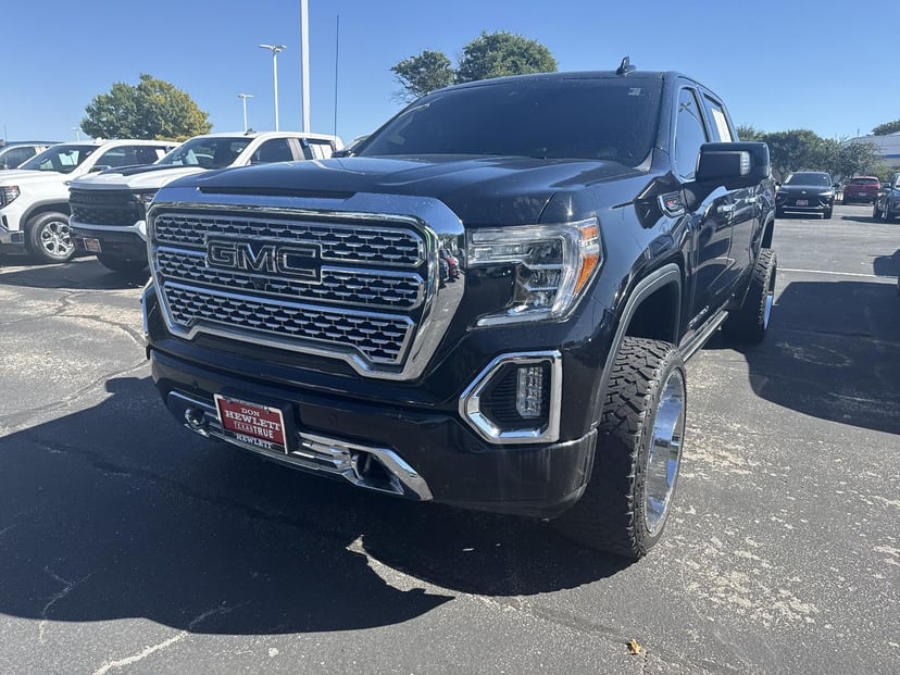 2019 GMC Sierra 1500 - Image 1