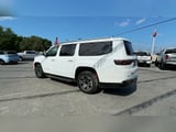 2023 Jeep Wagoneer - Preview 5