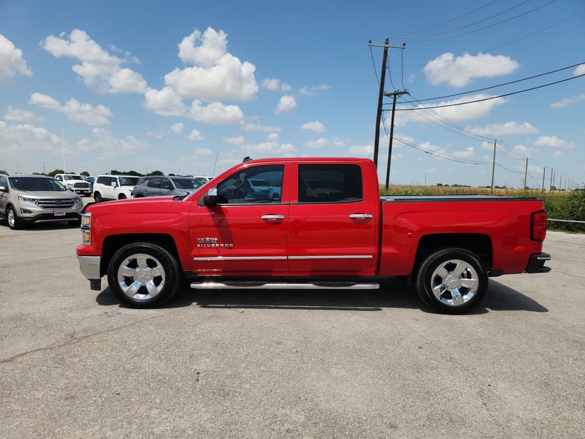 2014 Chevrolet Silverado - Image 2