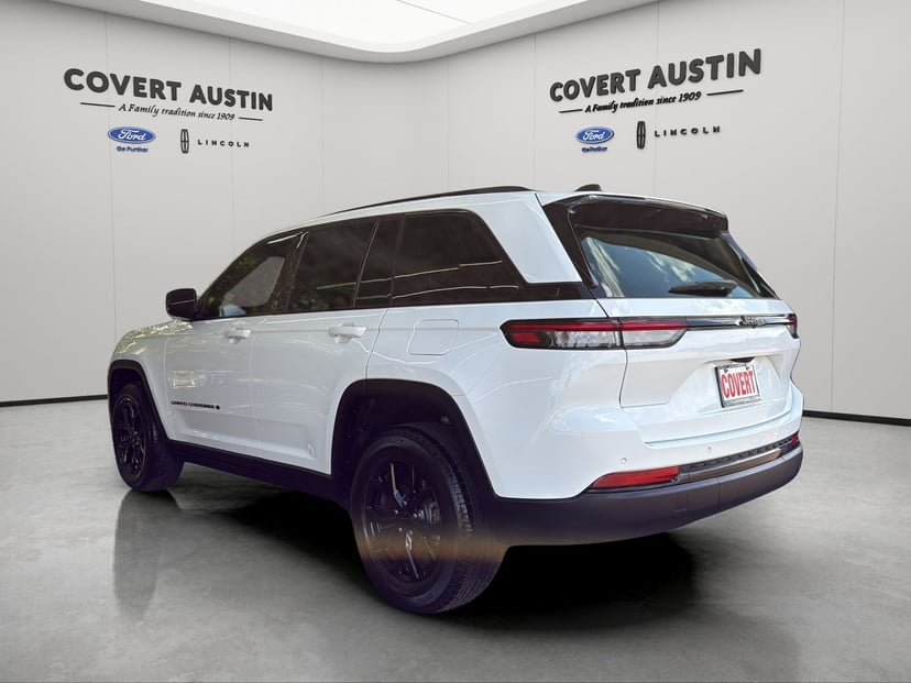 2024 Dodge Grand Cherokee - Image 2