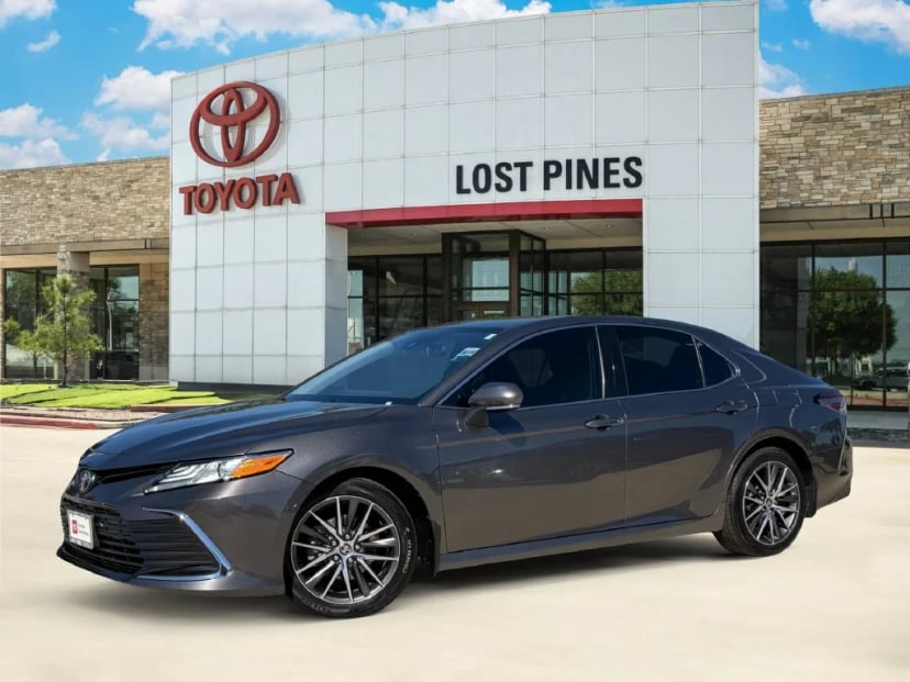2021 Toyota Camry - Image 1