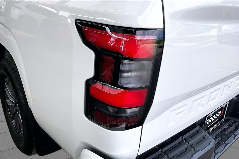 2026 Nissan Frontier - Image 1