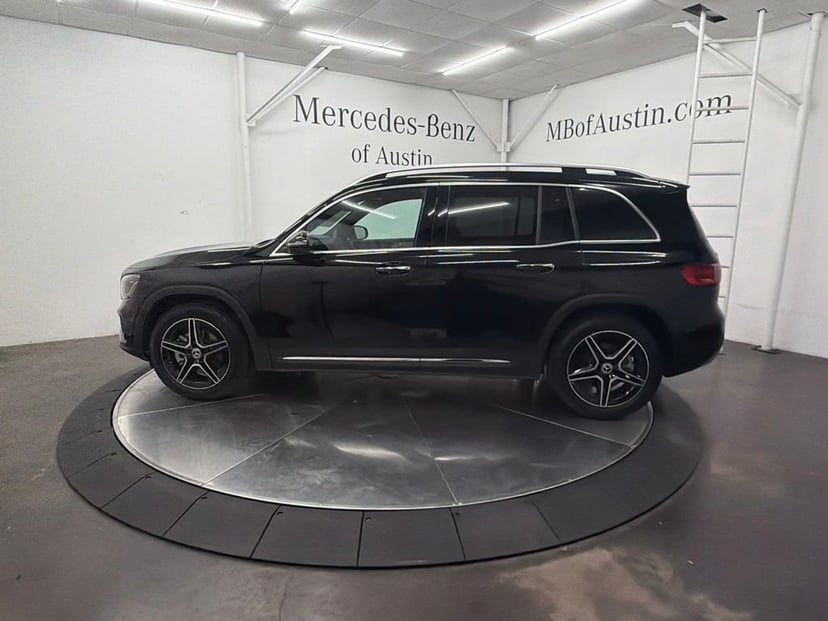 2026 Mercedes-Benz GLB - Image 3