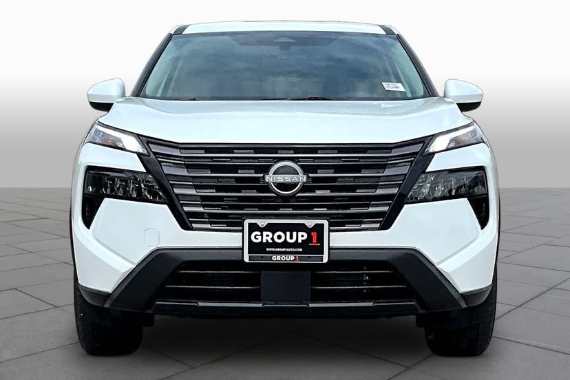 2026 Nissan Rogue - Image 2