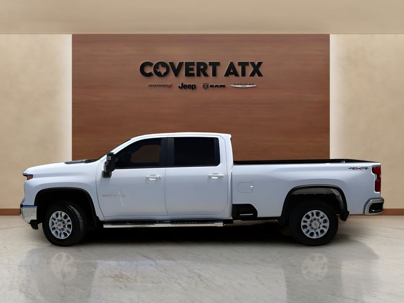 2025 Chevrolet Silverado - Image 2