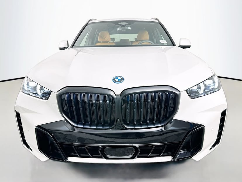 2026 BMW X5 - Image 2