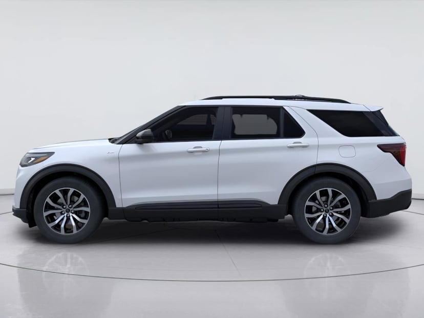 2026 Ford Explorer - Image 3