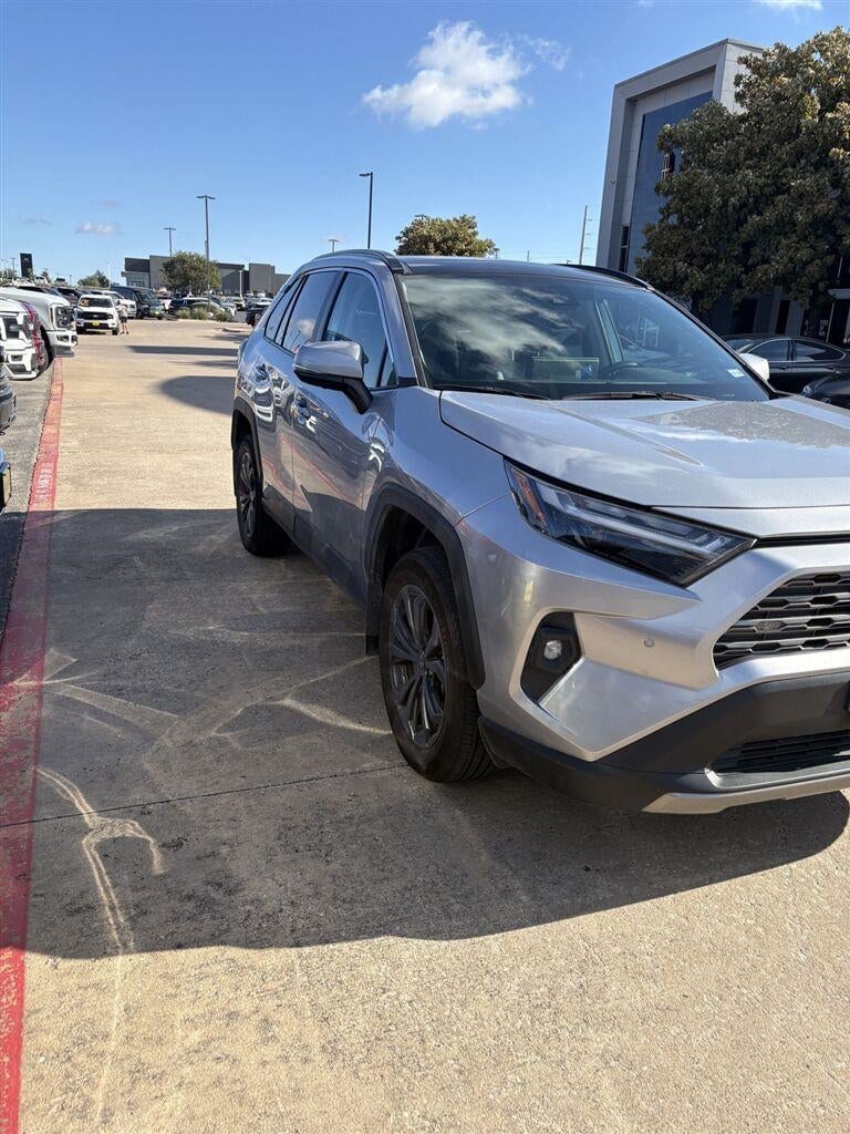 2024 Toyota Rav4 - Image 1