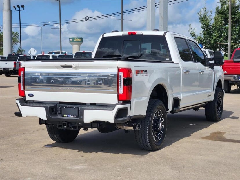 2024 Ford F-250 - Image 2