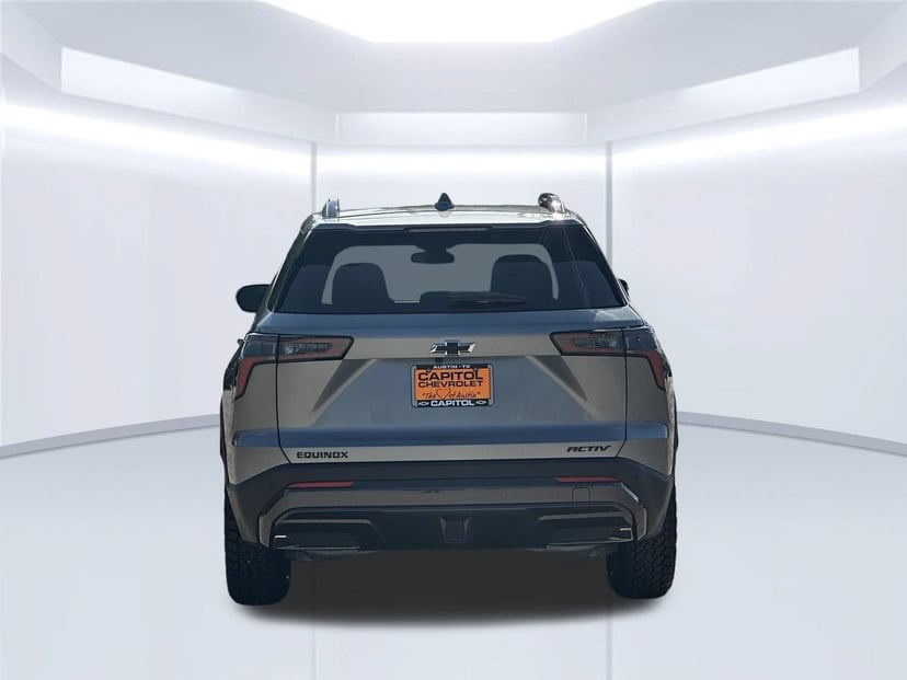 2026 Chevrolet Equinox - Image 2