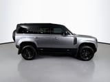2022 Land Rover Defender - Preview 4